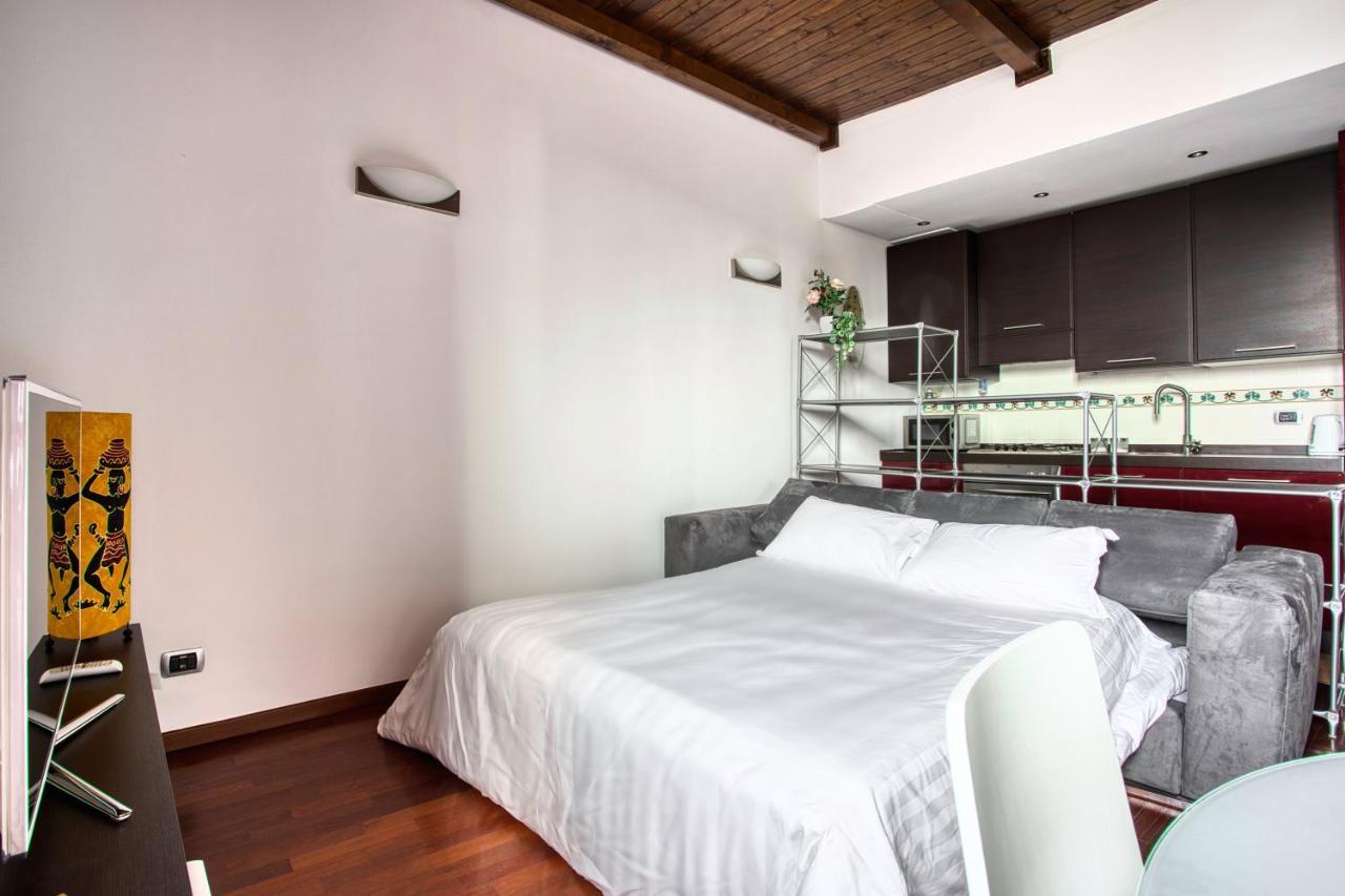 Joivy Charming In The Heart Of Isola District Mailand